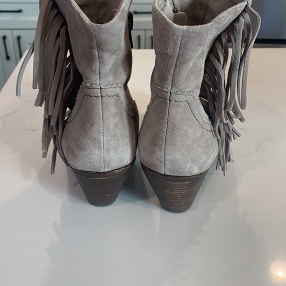 SUPER CUTE!!!Sam Edelman suede booties - Picture 4 of 5